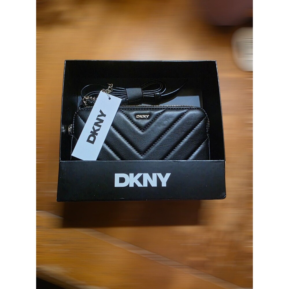 DKNY Veronica Small Crossbody Shoulder Bag in Black - NWT